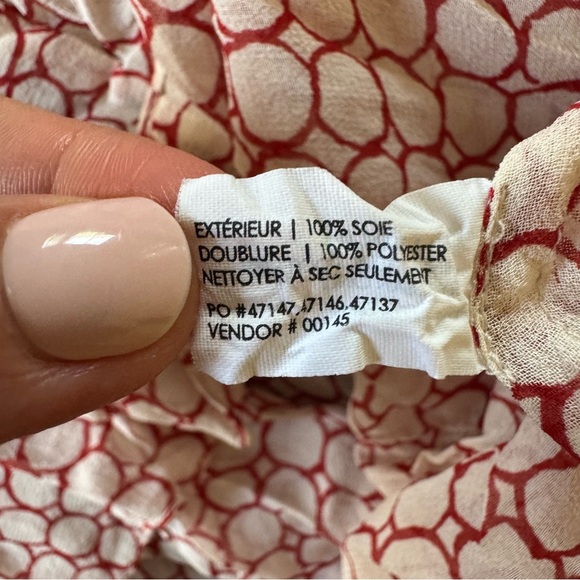 Club Monaco 100% Silk Tunic Blouse Top Sheer 3/4 Sleeve Red Cream Circles 8 - Picture 8 of 8